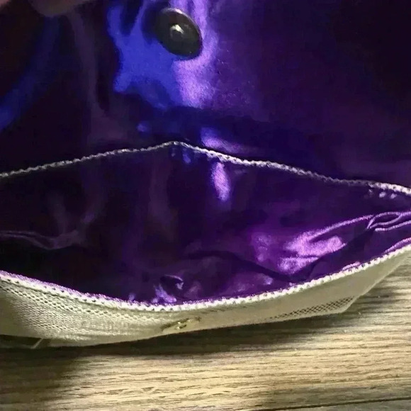 Thierry Mugler Gold Clutch - Picture 4 of 4